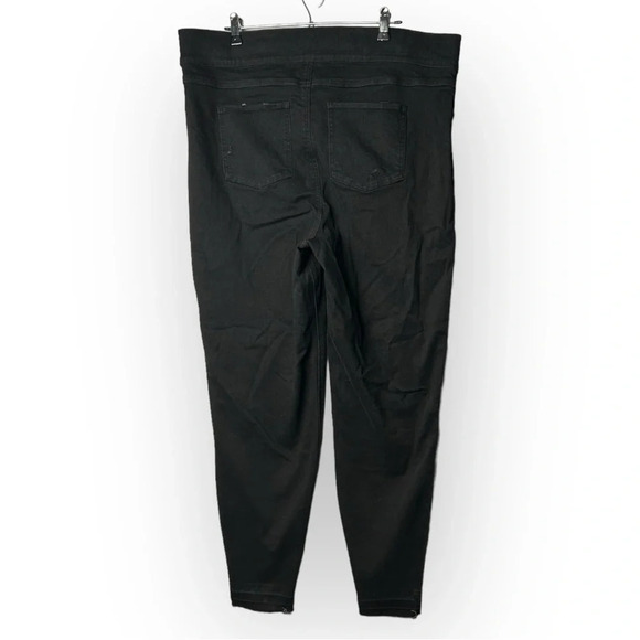 Spanx  Black Distressed Pull On Jeans 3X - Picture 3 of 6